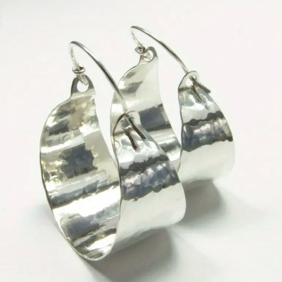 Bohemian Style Chunky Hoop Earrings - Picture 2 of 2